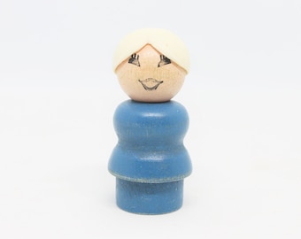 Vintage Fisher Price Little People Wooden Base Body Woman Figure Play Family 663 1970s Original