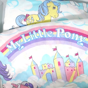 Ensemble de draps lits jumeaux vintage My Little Pony Paire de 2 draps plats originaux G1 MLP des années 1980 au design classique Dream Castle Glory Moondancer