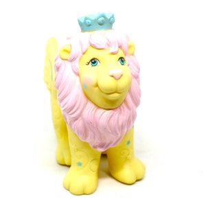 vintage Roary the Lion Moon Dreamers Doll Hasbro Accessoires vestimentaires originaux Poupées Moondreamers phosphorescentes Pegasus Flying Cat