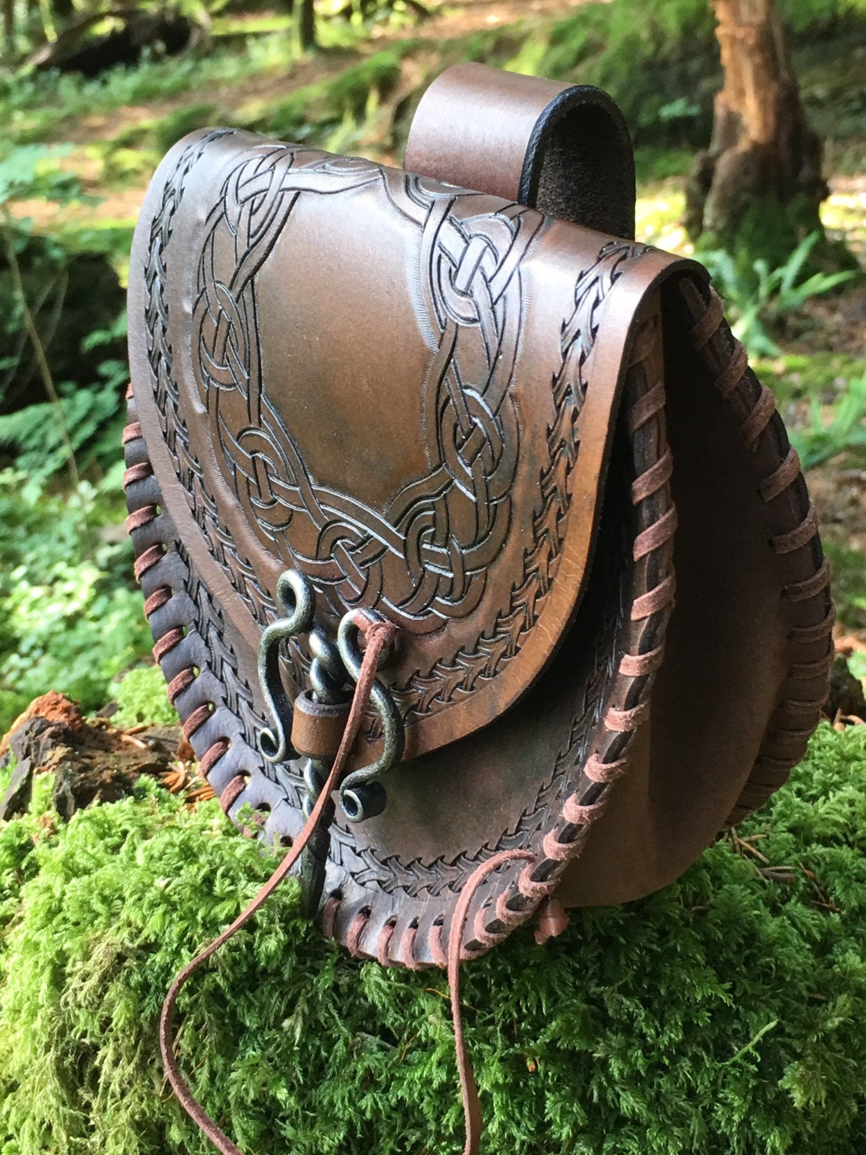 Hand carved Viking leather belt pouch/ hip pouch/ bushcraft pouch/ larp  pouch/ cosplay pouch