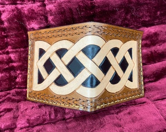 handmade carved leather wallet/ mens wallet/ bi-fold wallet/ carved leather wallet/ mens gift/ mens wallet