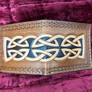 handmade carved leather wallet/ mens wallet/ bi-fold wallet/ carved leather wallet/ mens gift/ mens wallet