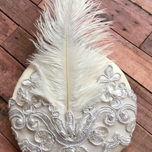 Braut Kopfschmuck für eine Hochzeit, standesamtliche Zeremonie, retro inspiriert Stück, Mutter der Braut, Kommunion, Satin Elfenbein, Strauß, Perle.