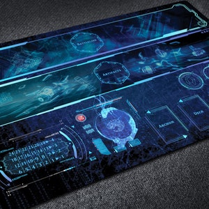Tapis de jeu KeyForge pour les fans de logos de maison avec zones de terrain et chaîne de suivi, grand tapis de jeu de cartes personnalisé conçu dans un style faction high-tech