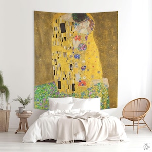 Der Kuss Gustav Klimt Wandteppich, Boho Wanddekor, Großer Stoffdruck, Europäische Kunst auf Stoff gedruckt. KLI004