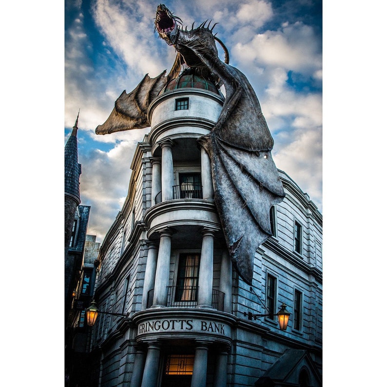 Harry Potter Gringotts Dragon Photo Print | Etsy