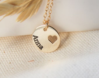 Collier disque prénom personnalisé, collier maman, cadeau fête des mères, collier chiffre, collier date initiale, collier alphabet, anniversaire date