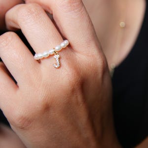 Initial Ring, Personalized ring, Custom Letter Ring, initial d, Gold Beaded Ring, Minimalist Ring, Gift for Her, Mothers Day Gift