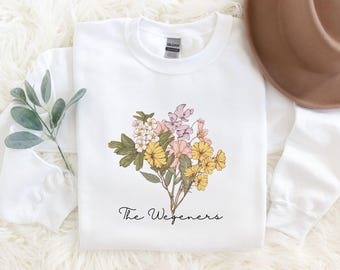 Custom Birth Month Flower Bouquet Sweatshirt, Floral Sweatshirt for Women, Personalized Gift for Mom Birthday,Birth Month Flowers Sweatshirt