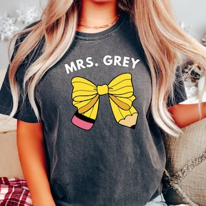 Teacher Coquette Bow Shirt, Coquette Pencil Bow T-shirt, Teacher Appreciation Gift, Cute Teacher Shirts, Teacher Tee, New Teacher Gift