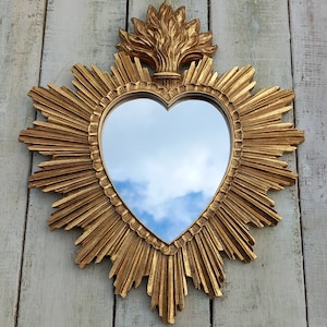 Miroir ex voto Miroir coeur flamboyant patine dorée Miroir coeur ex voto Miroir coeur flammé 30cm x 26cm Sacred Heart Mirror Coeur brulant image 4