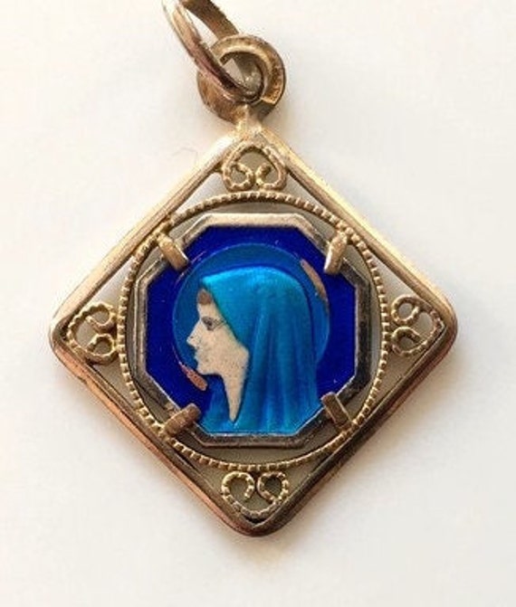 Très Ancienne Médaille Religieuse de La Vierge Marie Émail Bleu Lourdes Plaqué Or Miniature Émaillée