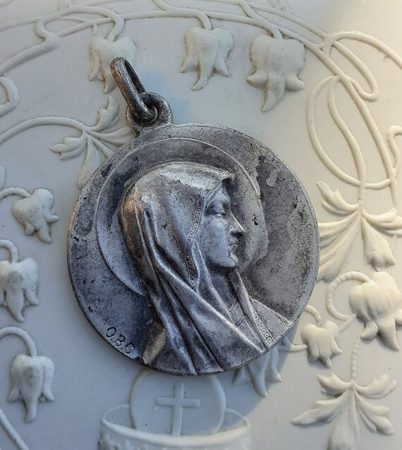 Ancienne Médaille Religieuse Plaquée Or - Poinçonnée, Début 20ème Siècle, Occasion - Origine France