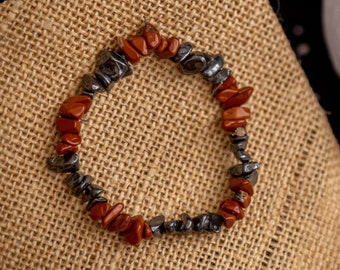 Astrological crystal bracelet - Aries, hematite and red jasper, chip beads, star sign, birthstones March-April, gift, size small