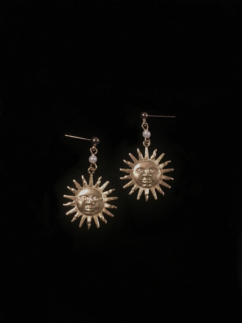 statement drop dangle earrings sun dangle earrings Sun face drop dangle earrings face drop dangle earrings