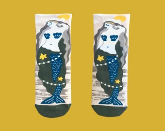 LITTLE MERMAID Art Ankle Socks Unisex - Comfy Cozy Under The Sea Theme Socks - Beach Fun Ankle High Socks Pair - Ocean Inspired Gifts