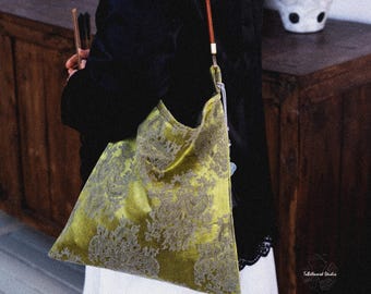 EMPRESS JADE Chinoiserie-Schultertasche | Tote Bag aus chinesischem Brokatmoos | Chartreusegrüne Hobo-Tasche | Textilkunst-Handtasche