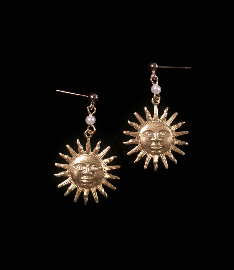 statement drop dangle earrings sun dangle earrings Sun face drop dangle earrings face drop dangle earrings