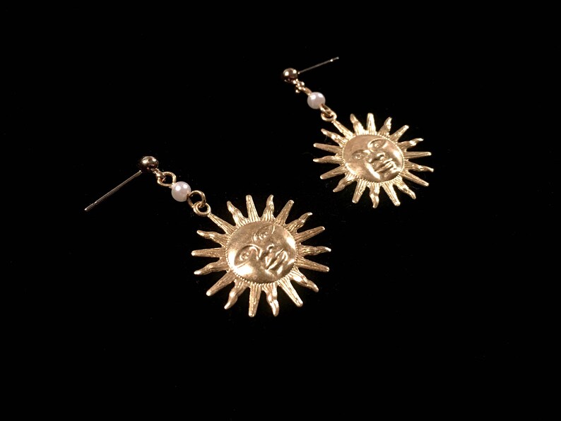 statement drop dangle earrings sun dangle earrings Sun face drop dangle earrings face drop dangle earrings