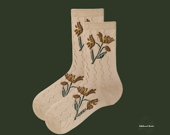 RETRO LILY fun art pattern socks | crazy funky crew socks | unique novelty fashion socks | 3D texture socks | gift idea | Spring light sock