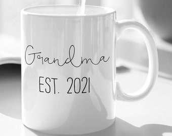 Grandma Est 2021 Mug, Grandpa Est 2021 Mug, Pregnancy Announcement Mug, New Grandmother/Grandfather Gift, Personalized Mug, baby shower gift