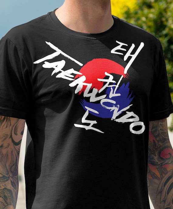 グラフィックTシャツ「テコンドー」ハングルパワー韓国グラフィックT 
