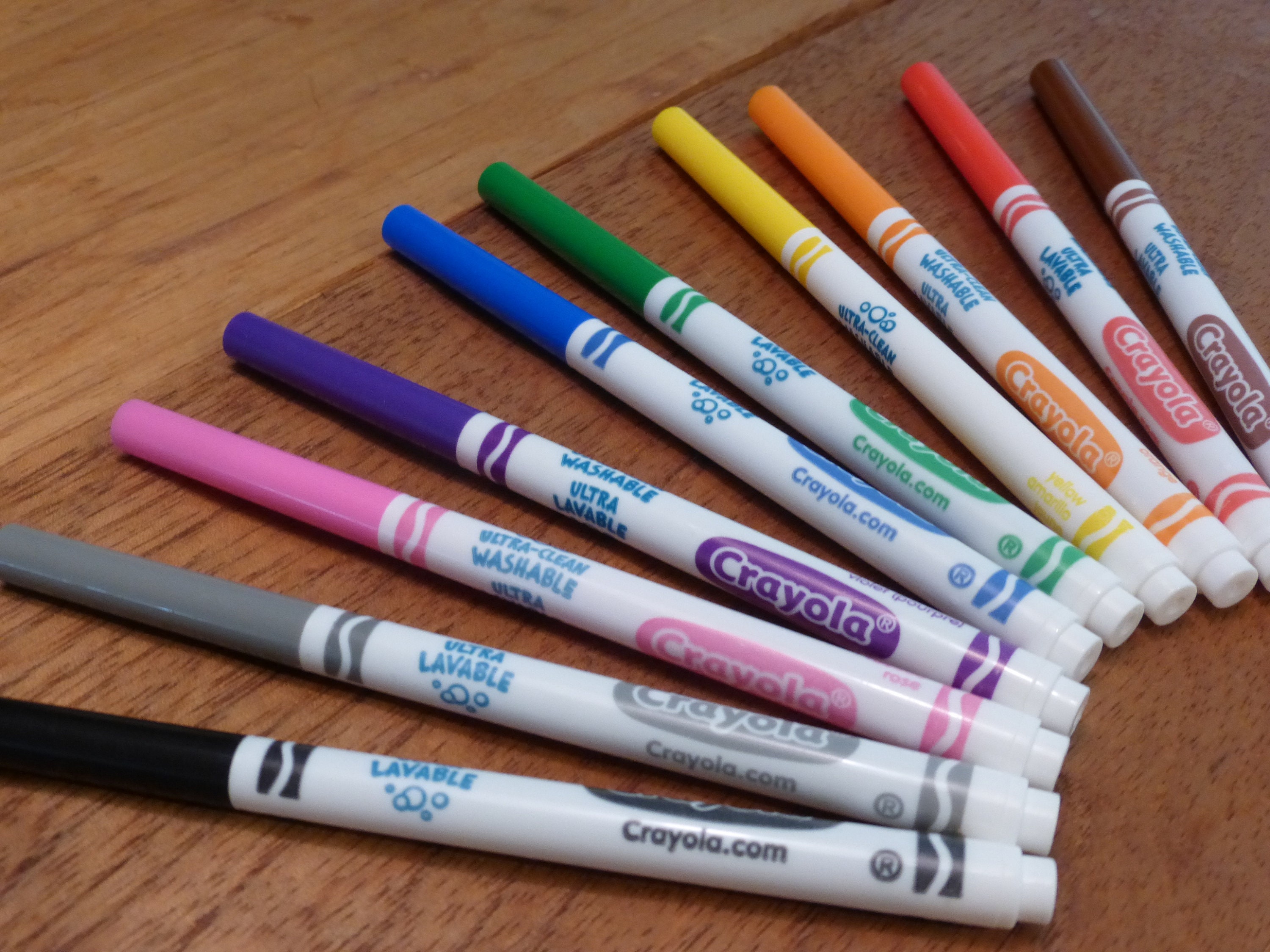 Crayola 8 Washable Crayons, Set of Crayons, Fine Line, Washable