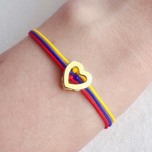 Colombian Heart Bracelet – Adjustable Amulet in Flag Colors | Symbol of Pride & Love