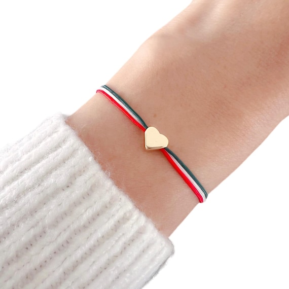 Roots of Mexico – Heart Amulet Bracelet in Flag Colors