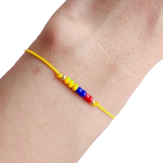 Colombian Colors Amulet – Unisex Bracelet with Glass Beads and Intention