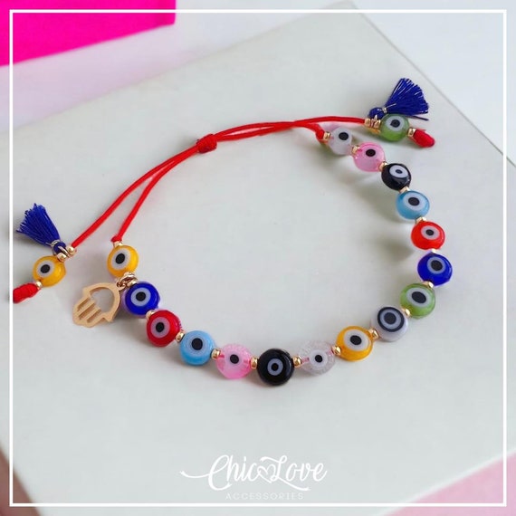 Guardian of Light – Red String Amulet with Evil Eyes & Hamsa Hand