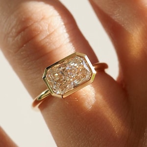 Bezel Set 2.5 CT Radiant Cut Moissanite Engagement Ring Wedding Ring Anniversary Gift For Her Handmade Ring Solid Gold Ring Promise Ring