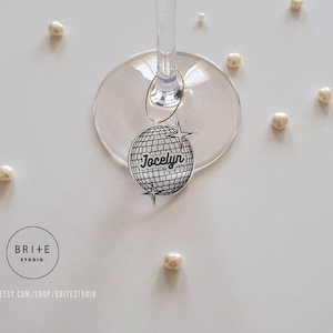 Disco Ball Personalized Wine Glass Charms, Mirror Ball Drink Labels, 70&#39;s Customized Tags,  Name Drink Charms, bachelorette Wine accessory