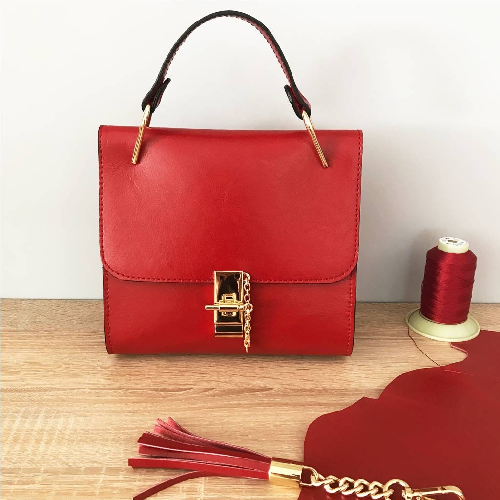 Cheap red bag online