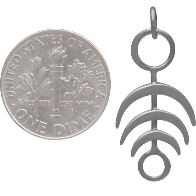 Moon Goddess Mother Moon Links Tribal Triple Moon Pendant Sterling Silver Triple Moon Link on Bar Yoga Boho Symbolic Moons Moons