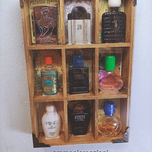 Perfume storage cabinet -  Italia