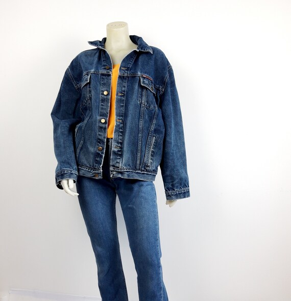 80s denim jacket outfit