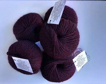 Encanto virgin wool from Peru, delicately mottled soft knitting wool