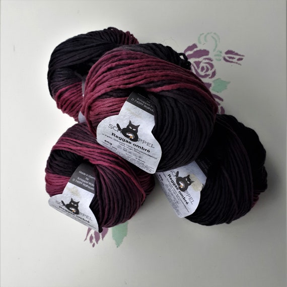 Reggae ombre grey area Violents yarn knit Schoppel handmade