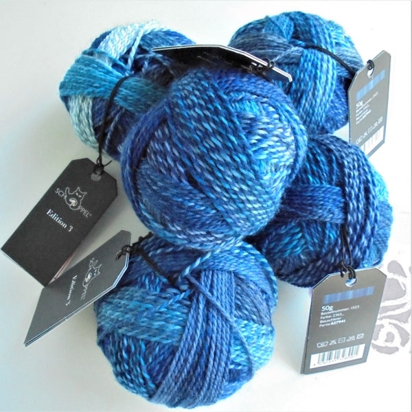 Edition 3 "Blue Veil" from Schoppel Wolle "Blauveil" Yarn, coulor gradient,