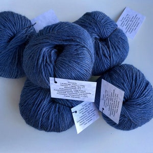 Encanto Jeans Blue Virgin Wool from Peru, delicately mottled soft knitting wool