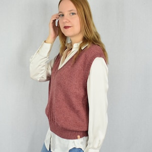 Knitted wool vest for women, Alpaca sleeveless oversized sweater, Short pullover waistcoat