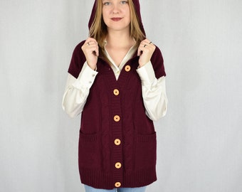 Knitted alpaca vest for women Knitted hooded vest with buttons Wool sleeveless cardigan Warm wool waistcoat with hood and pockets