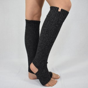 Longues jambières en alpaga tricoté pour femme Chaussettes sans orteils en laine avec talon Chaussettes chaudes de danse tongs Chaussettes de yoga pour bottes de sport