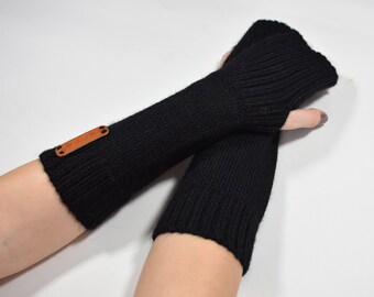 Knitted warm short arm warmers for women winter fingerless gloves wool alpaca hand wrist warmers mittens mitts black white blue pink gray