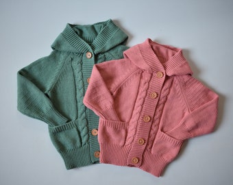 Cardigan bio en tricot pour enfant Pull à capuche en coton Cardigan d'été léger Pull avec poches Pull avec boutons Veste d'été en tricot