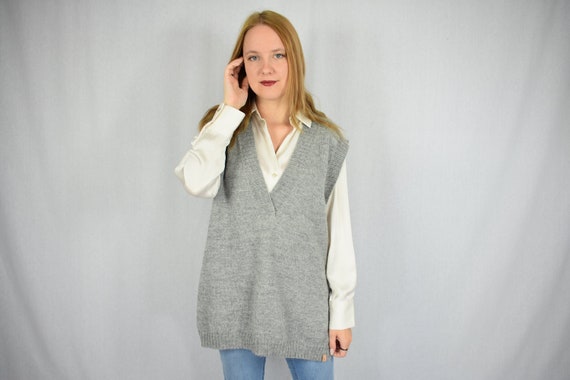 Knitted Oversized Vest for Women Wool Sweater Vest Sleeveless