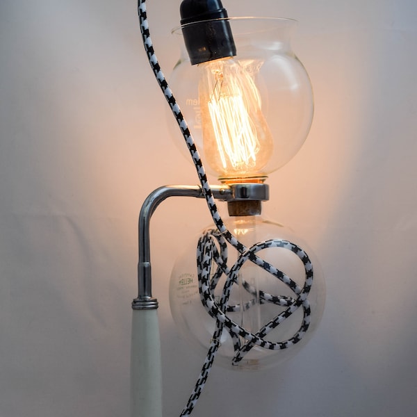 Lampe vintage originale pièce unique ampoule à filament