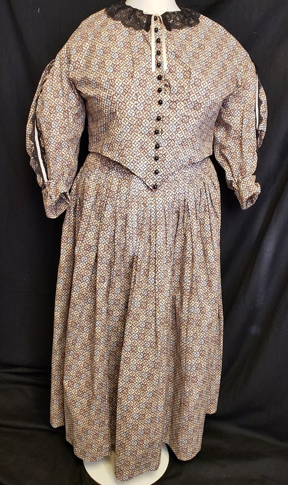 1800's casual dresses
