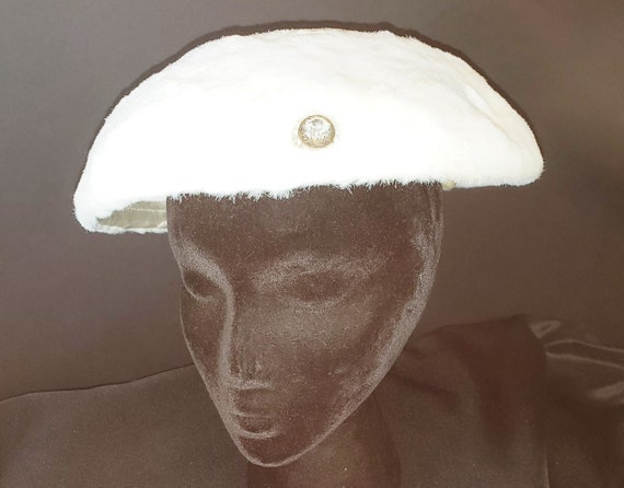 Winter White Vintage Saucer Hat with Sparkle! 196